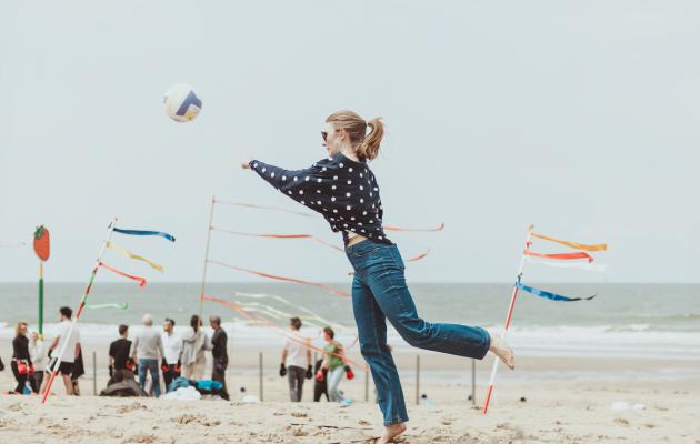 bedrijfsuitje beach event noordwijk beleving beach volleybal huren 