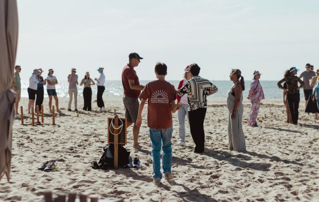 Beleving Noordwijk oud hollandse spelen bedrijfsuitje schooluitje nostalgie